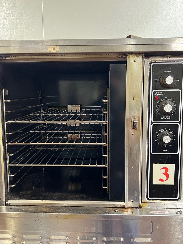 Blodgett DFG-50 Double Half Size Convection Oven