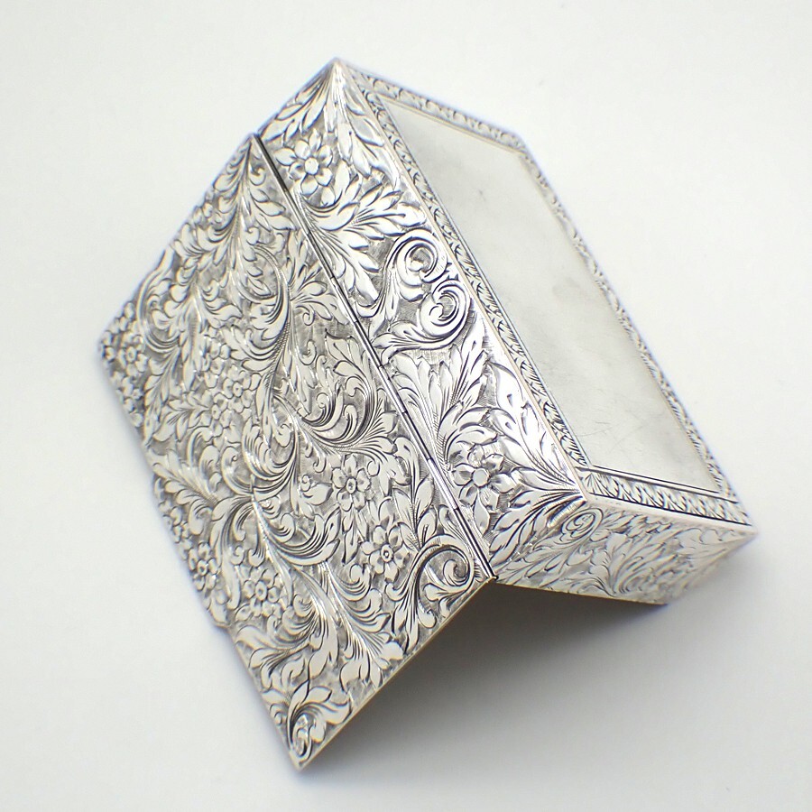 Ornate Floral Box 800 Silver Italy