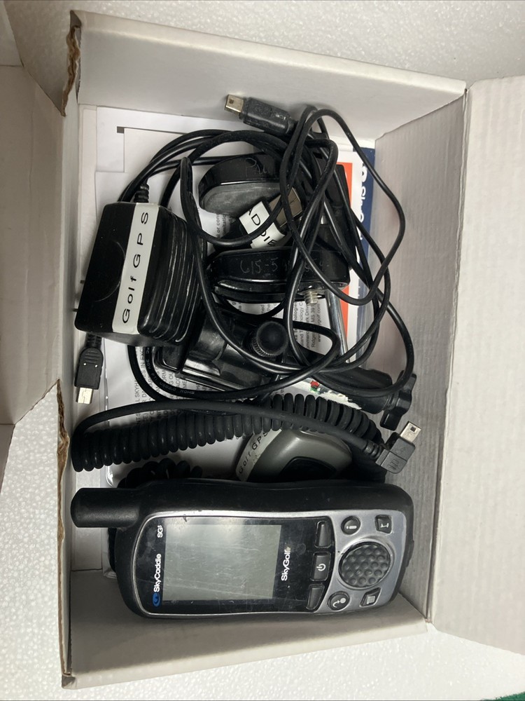 SkyGolf SkyCaddie SG5 Rangefinder GPS Portable