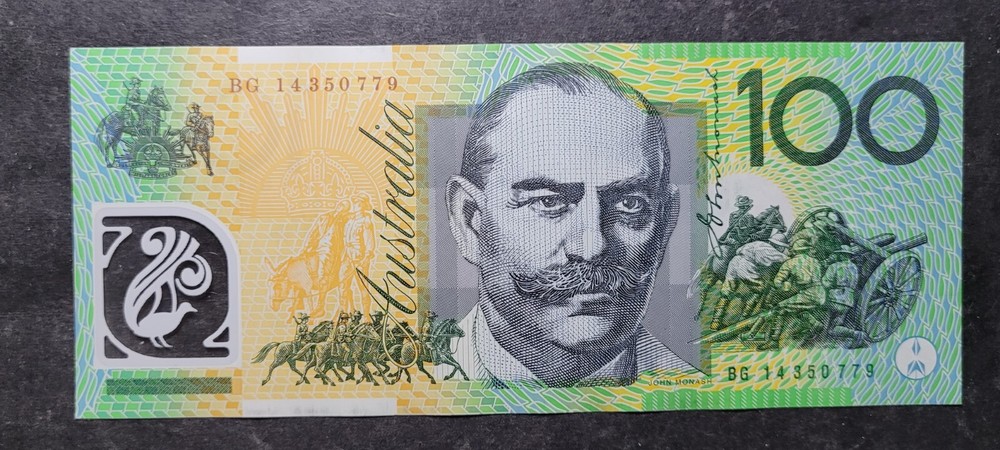 Australia 2014 $100 Almost Uncirculated Bg