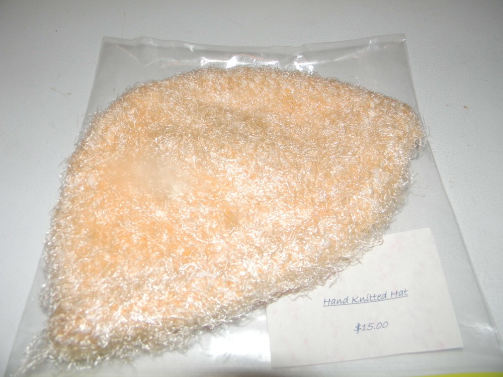 Adult Knitted Hat Peach