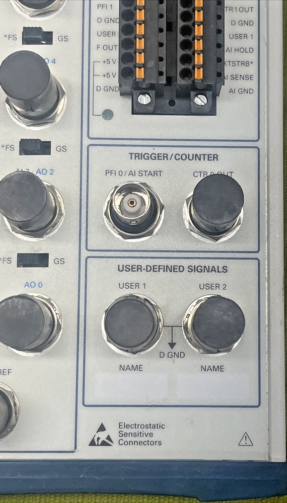 National Instruments BNC-2110 Connector Box
