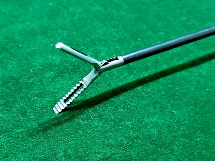 15pc Laparoscopic Endoclinch Grasper 5mmx330mm Reusable Best Quality Instruments