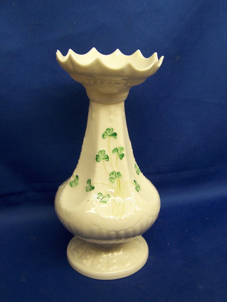 BELLEEK    SHAMROCK  8-1/2"  VASE