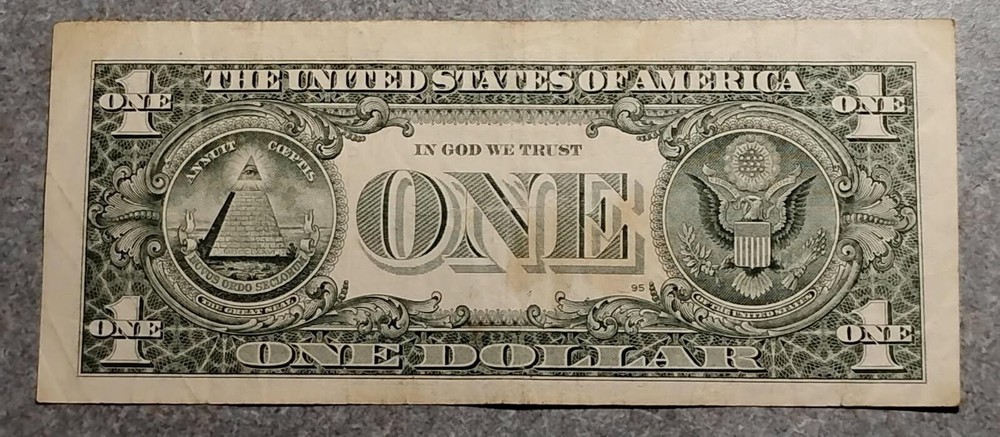 Mint Error Misaligned Seal/Miscut Borders $1 2013 J27759050C Note