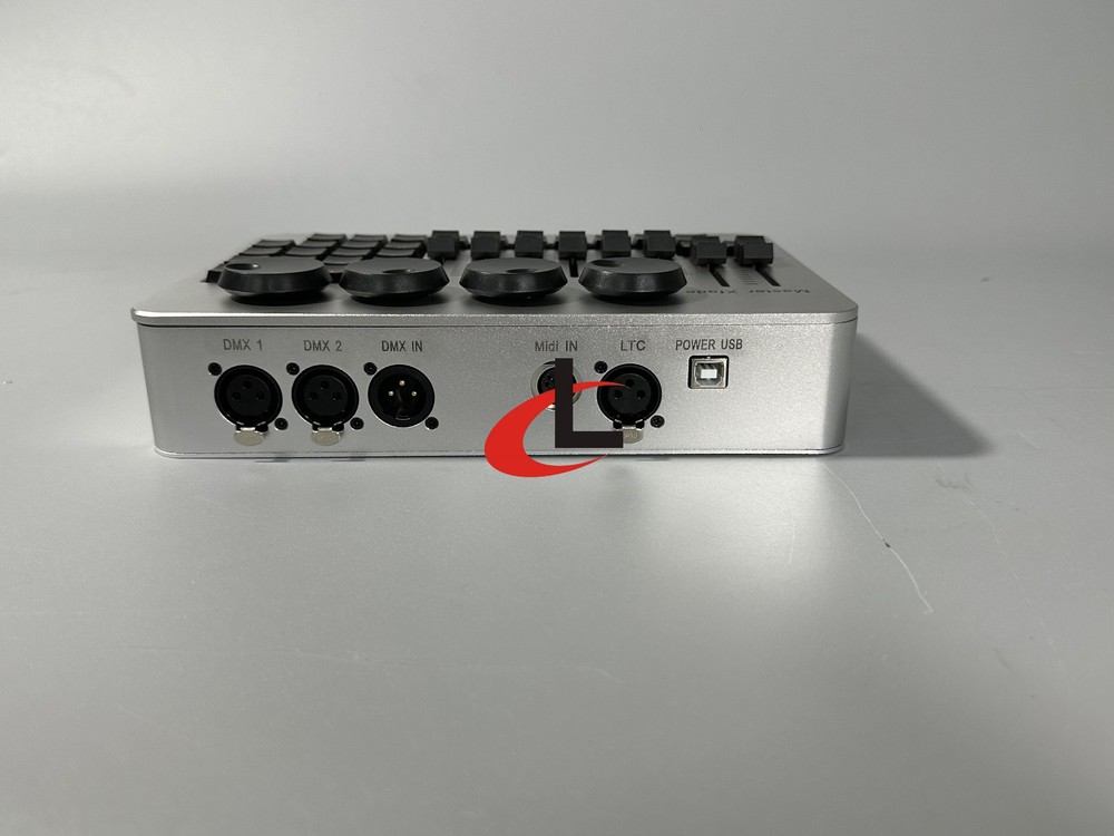 Mini Command Wing Controller Ma2 Stage Console Moving Light Dimming Console onpc