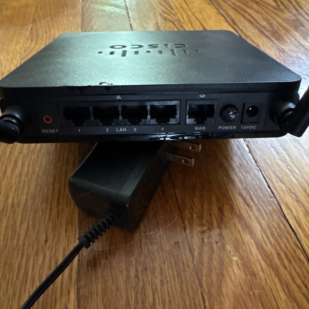 Cisco RV110W Wireless-N VPN Firewall Router