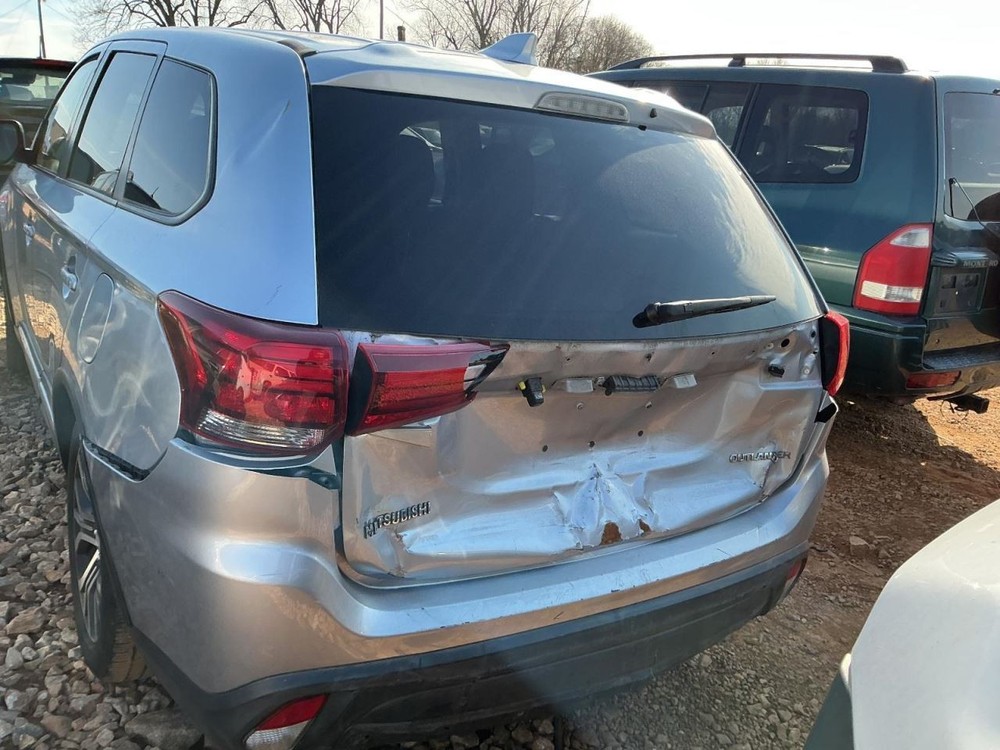 Engine ECM Electronic Control Module 2.4L Fits 17 OUTLANDER 4944616