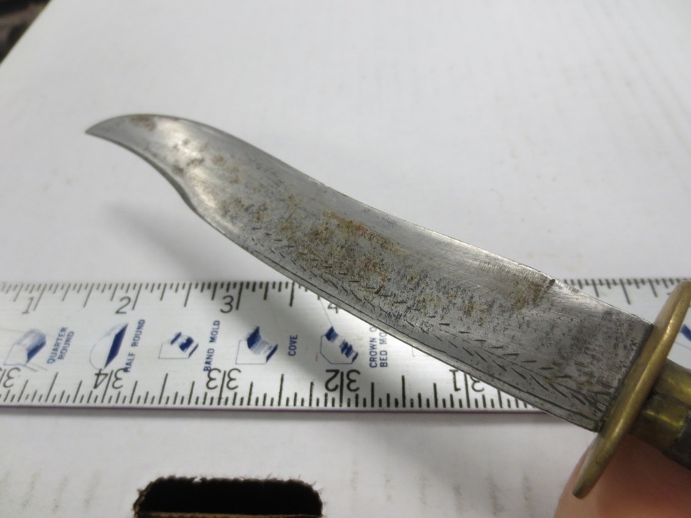 Vintage Handmade Fixed Blade Knife 5 1/2" Blade