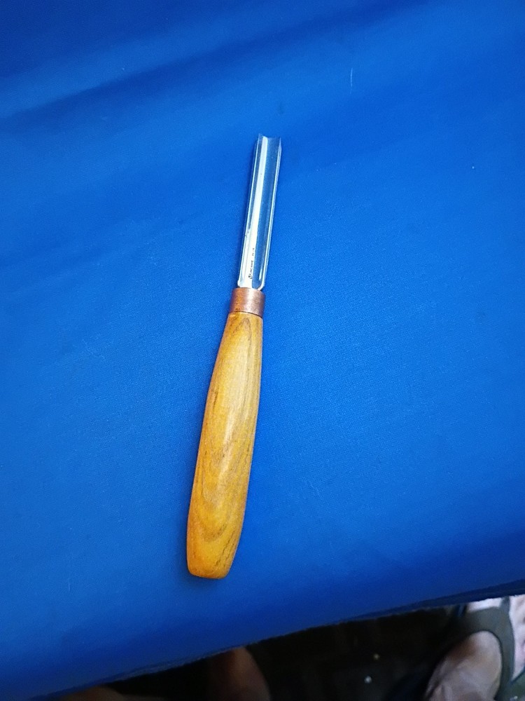 Straight Rounded Chisel BeaverCraft Excellent Pre-owned Never Used Model 9/10