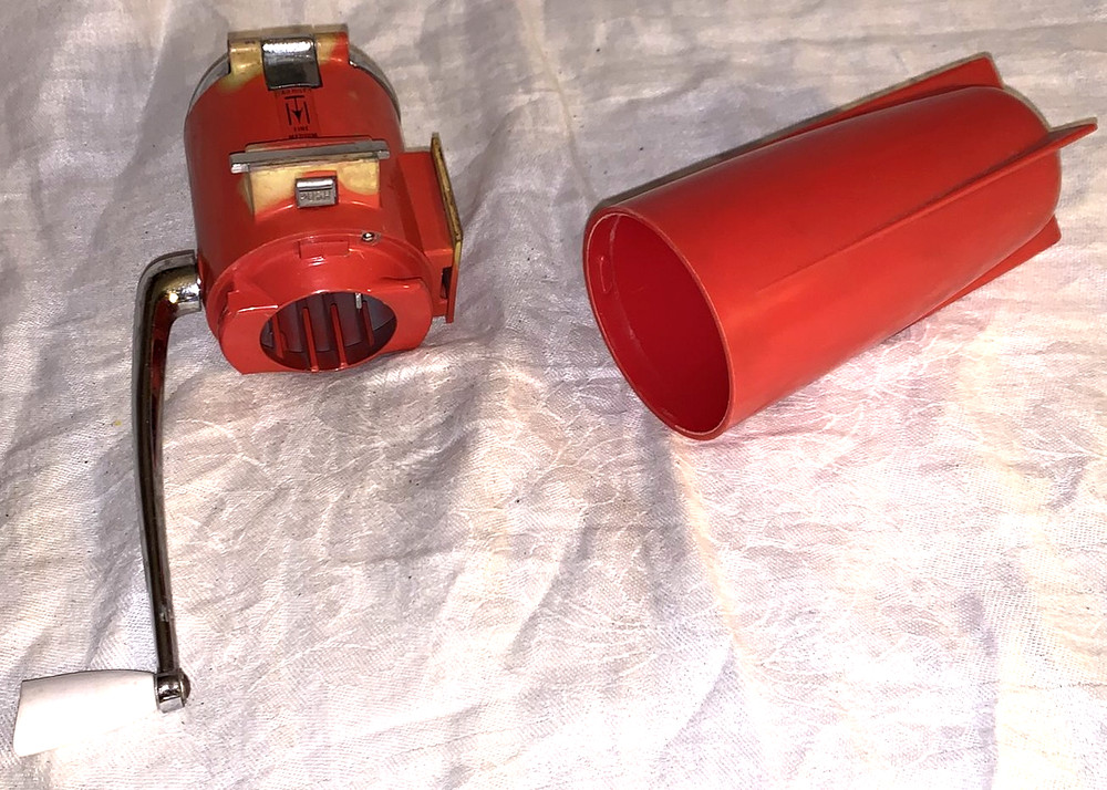Nice Vintage Dazey Wall Mount Ice Crusher