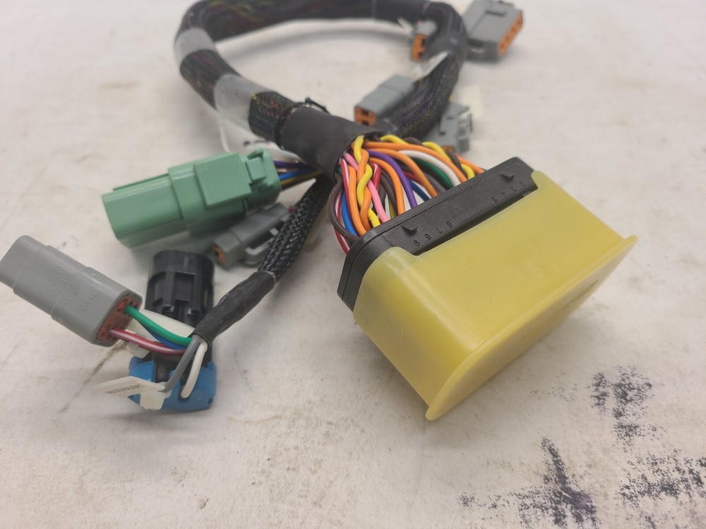 Trimble_54601_Nav Controller II/III 2/3 Main Harness_Cable Assembly