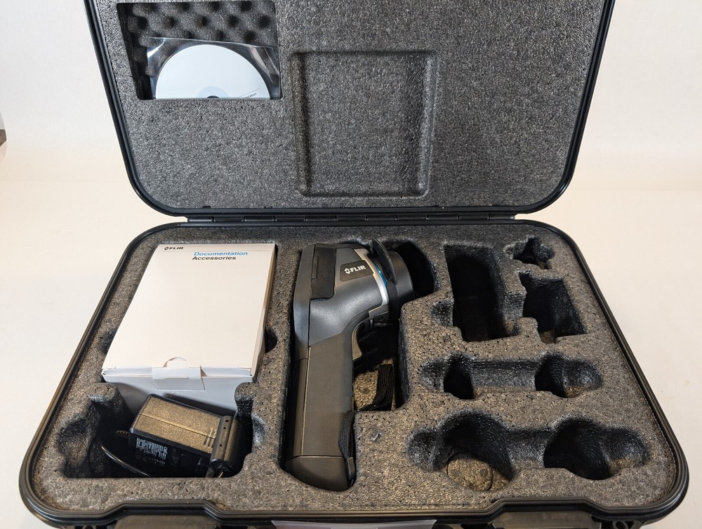 Flir E40 Compact Infrared Camera w/Case 64501-0114 USA Only