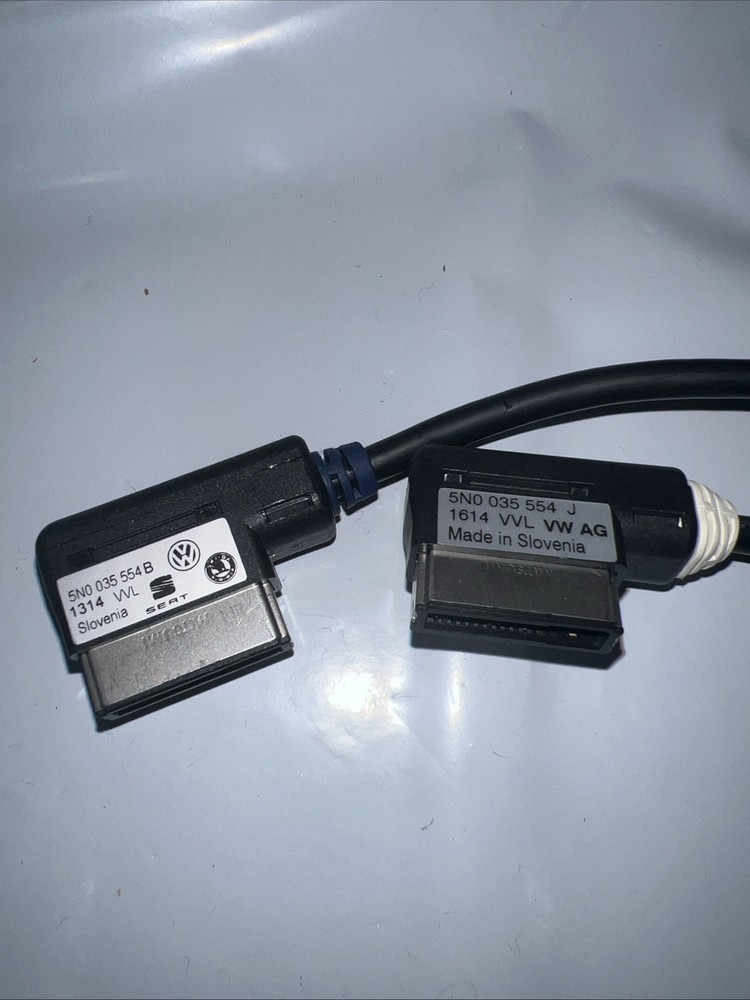 VW MDI Cables Set. OEM-Apple Lightning connector & 30 Pin Connector