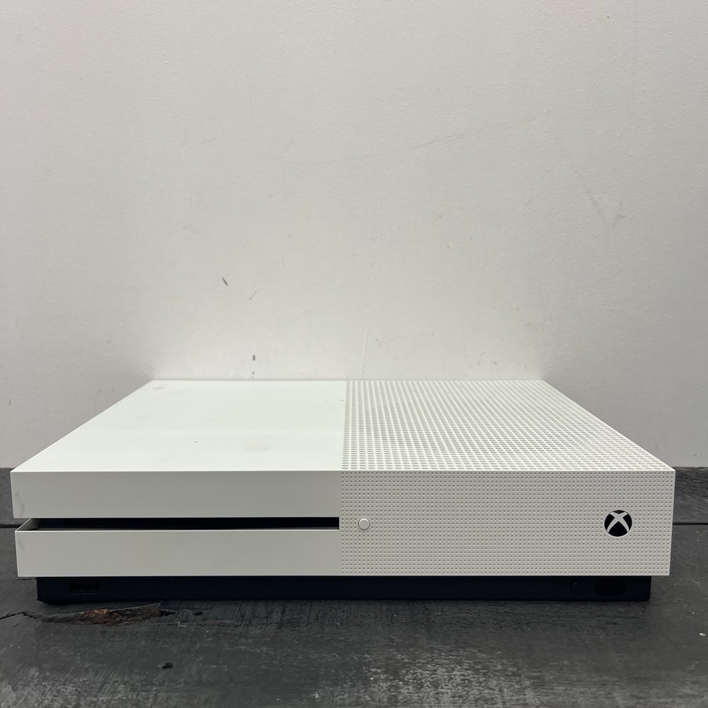 Microsoft Xbox One S Console 1681 W.Game Controller & Leads TESTED FREE POSTAGE