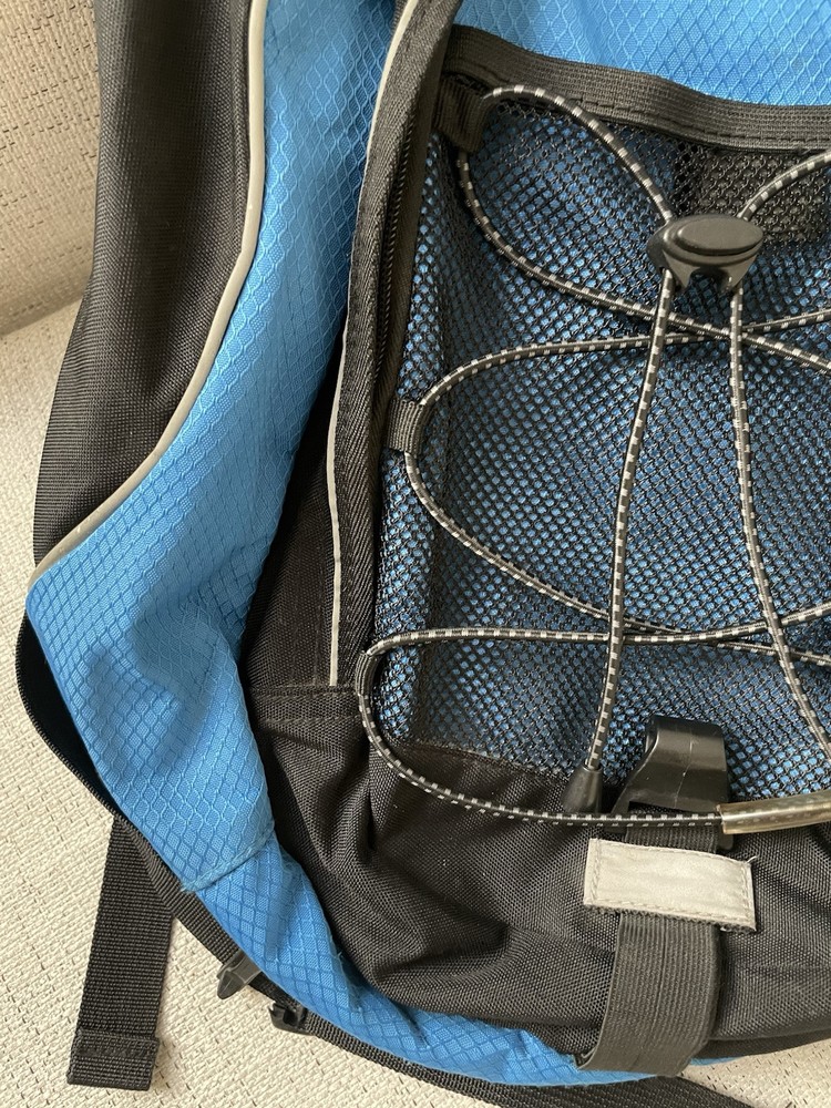 Hi-Tec Hydration Hiking Backpack – Blue & Black (No Bladder) -Preowned
