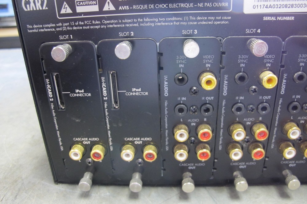 NILES GRX2 Modular Multizone Receiver (With 2 Ipod Modules)