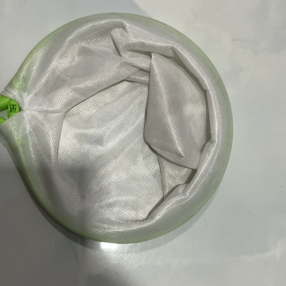 Handheld Green Pool Leaf Rake/Net Plastic Nylon White Mesh Includes Leaf Net