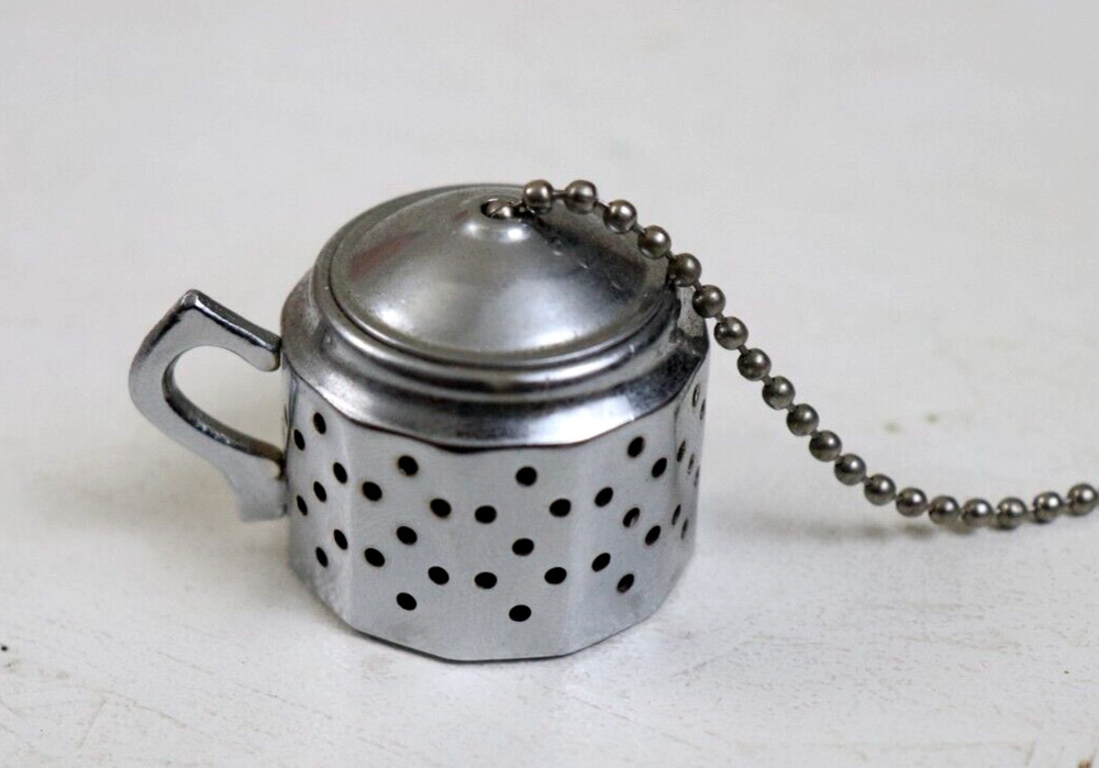 Vintage Teapot Shaped Loose Leaf Tea Infuser Missing Spout