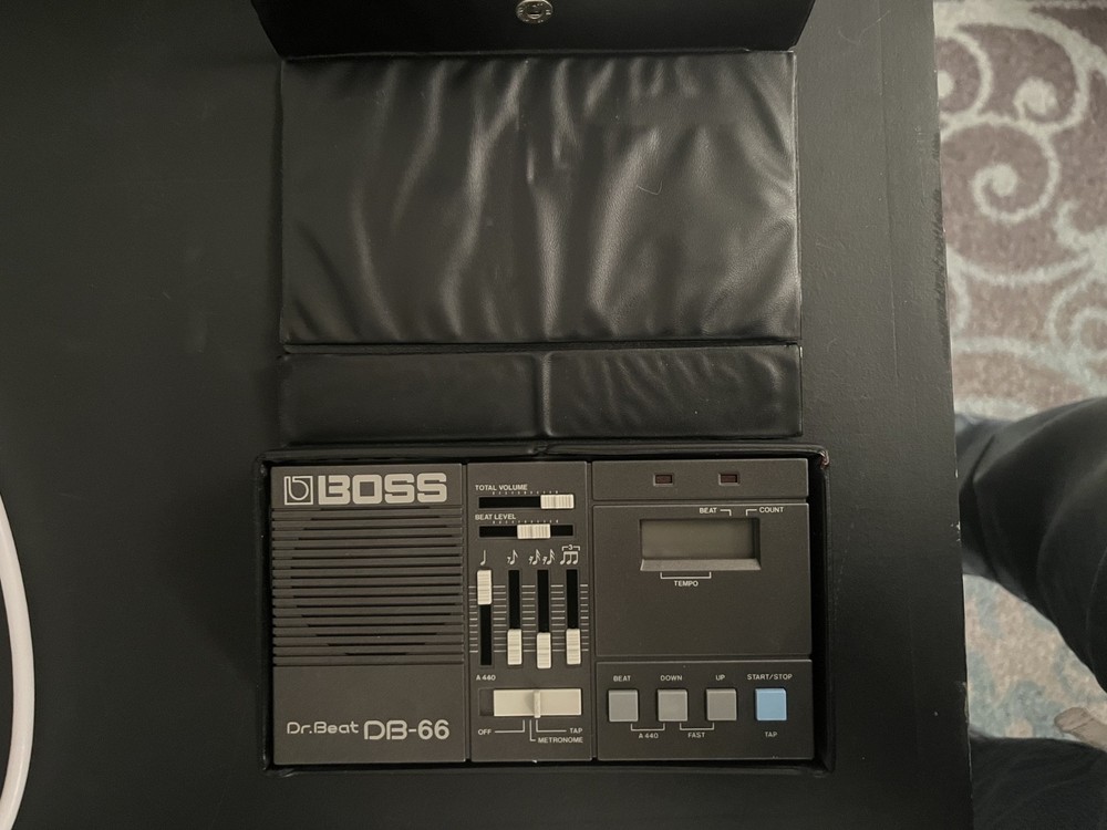 boss db-90 dr. beat metronome