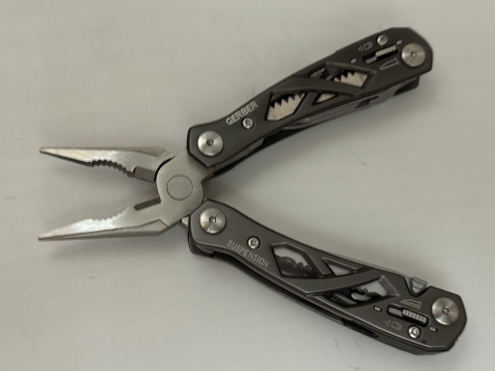 Gerber Suspension gray multi tool