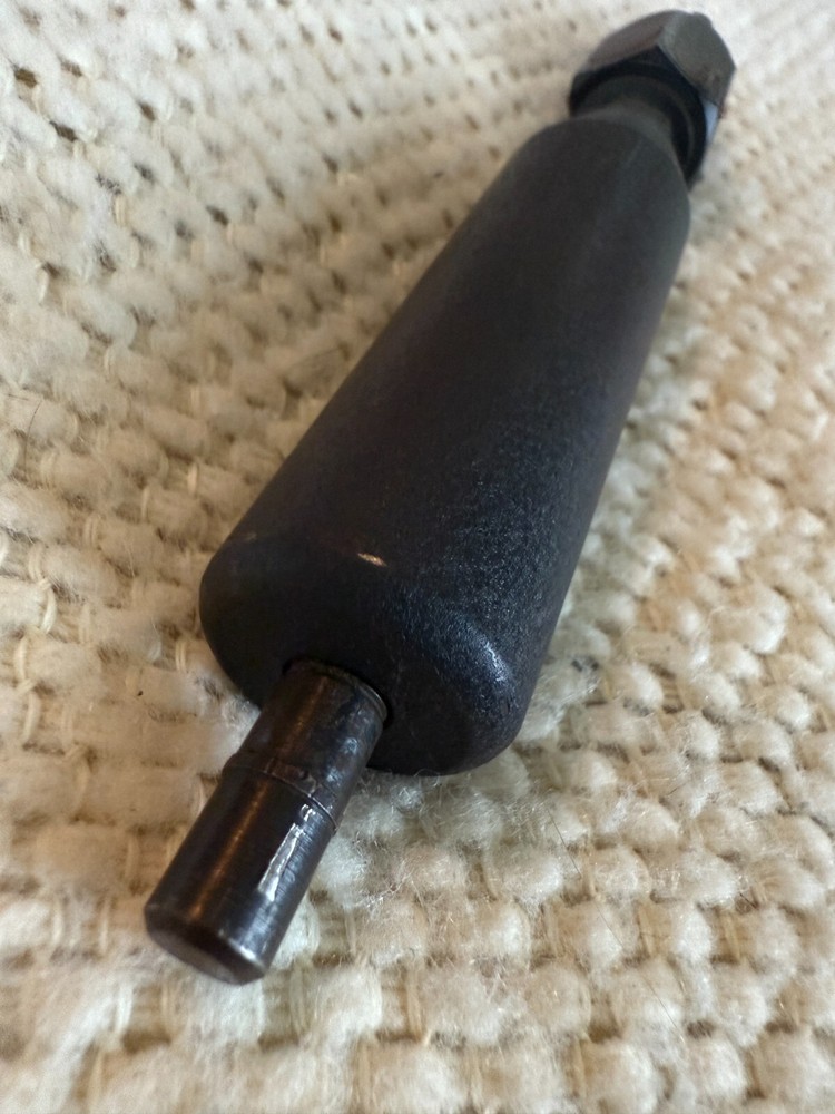 Cobra Archery Stabilizer Bar with Knuckle