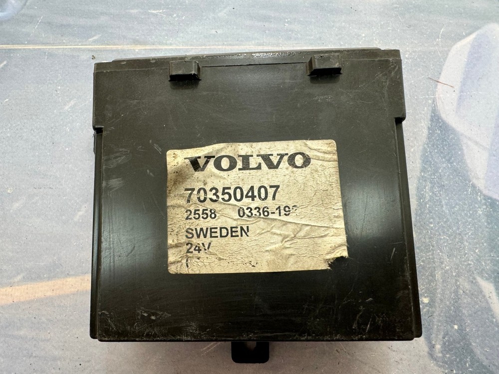 70350407 VOLVO Control Unit