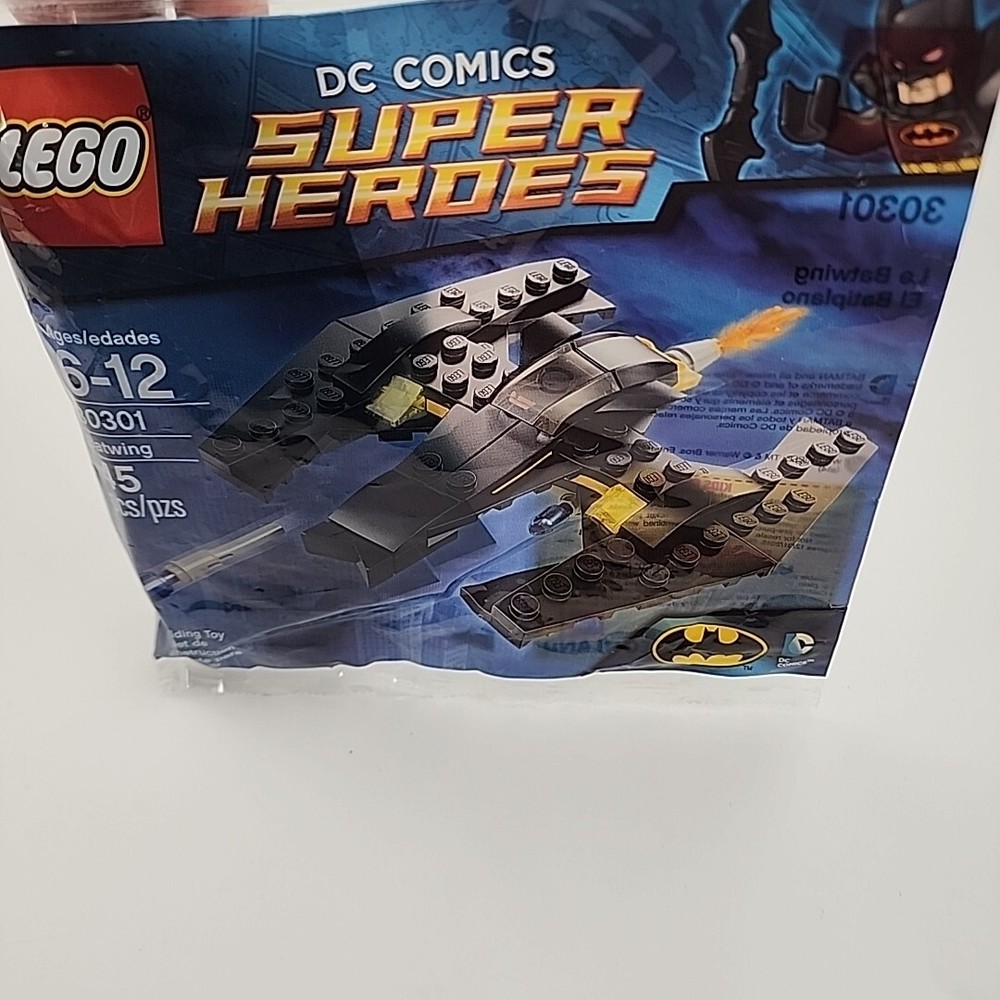 LEGO DC Comics Super Heroes Batman Batwing Polybag 30301 Retired