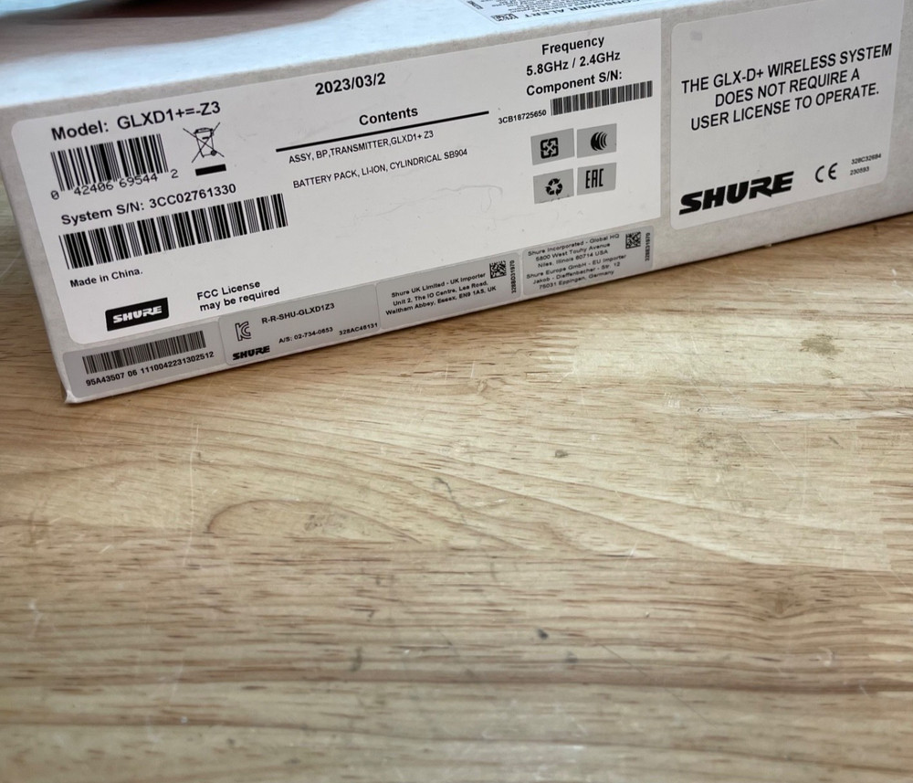 Shure GLXD1-Z3 Frequency Band Digital Wireless Bodypack Transmitter Black Open