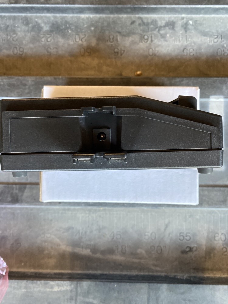 DRAGER X-AM CHARGING MODULE BASE 8318639 NIB