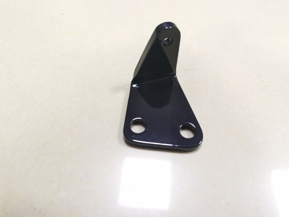 Black Rear Belt Guard Bracket For Harley Dyna Street Bob  Wide Super Glide FXD