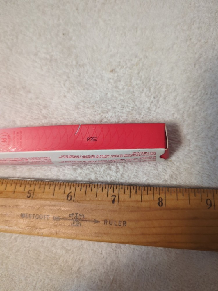 Mirabella Brow Pencil Light - Full Size , Medium