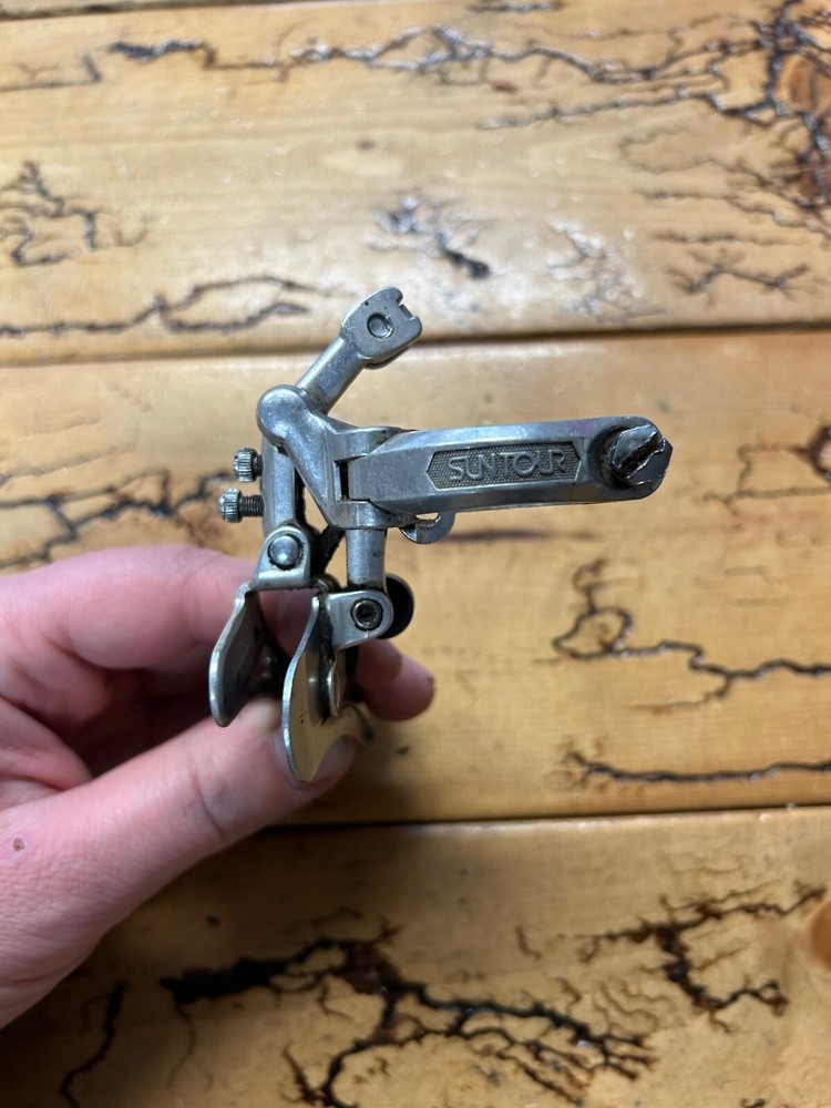 Vintage Suntour ARX Front Derailleur Clamp On 28.6 Bottom Pull Silver