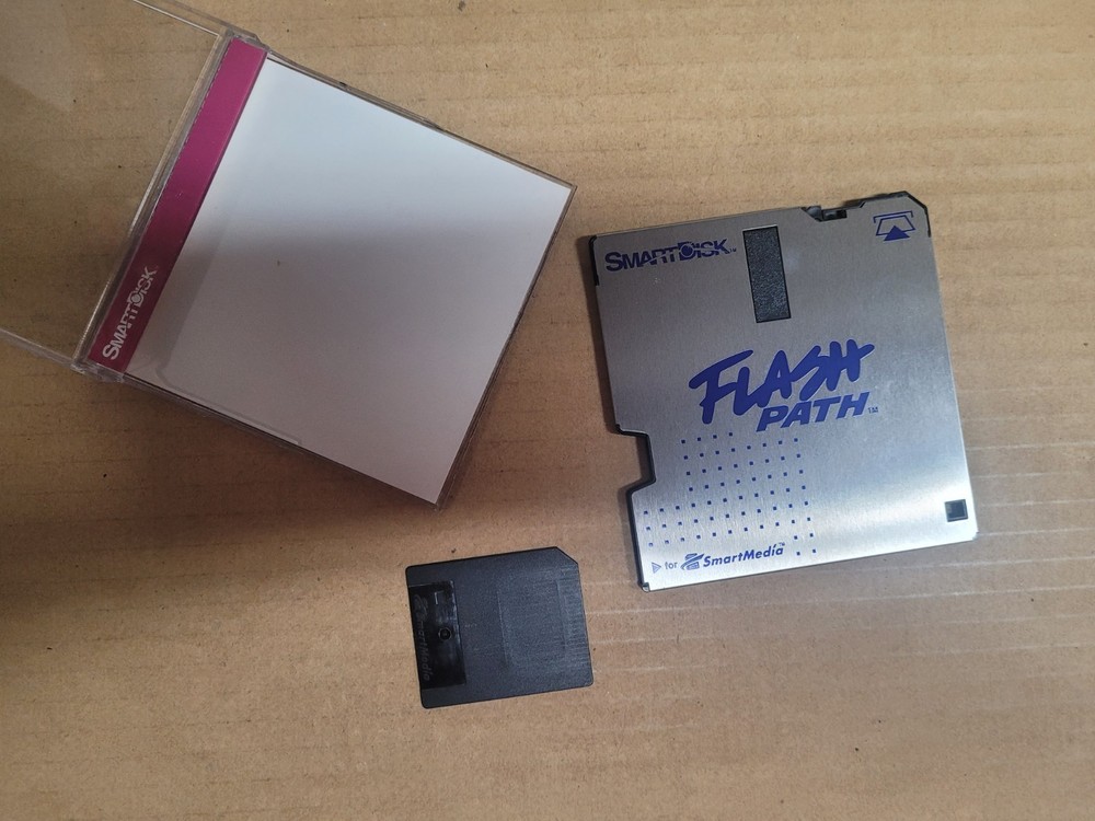 SmartDisk Flash Path Floppy Disk Adapter for SmartMedia Windows and MAC