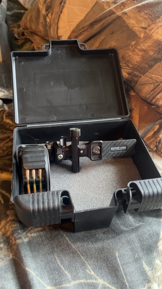 Mathews AXCEL 5 pin Bridgelock Sight