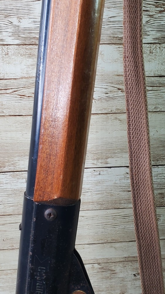 DAISY Model 99 Champion BB Gun ( Fully Working CONDITION)