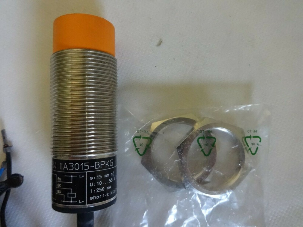 IFM II5284 Proximity Switch 10...36 DC New #