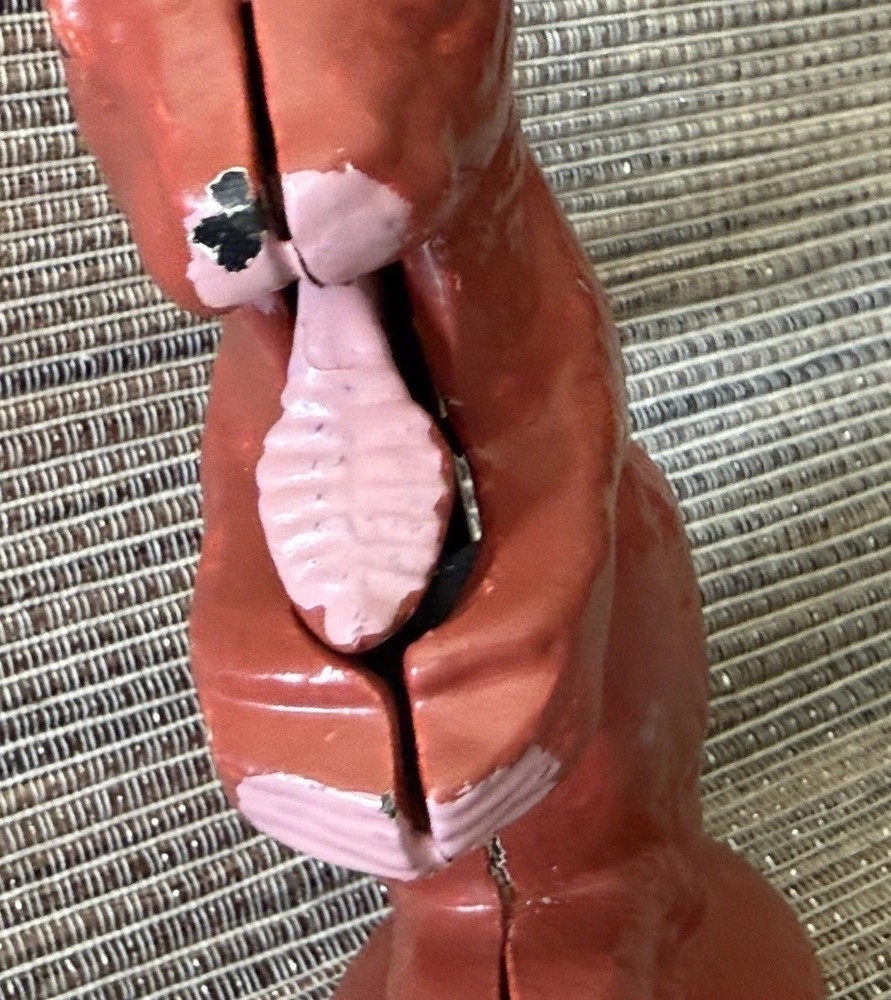 VINTAGE CAST IRON RED HUES SQUIRREL MANUAL NUTCRACKER