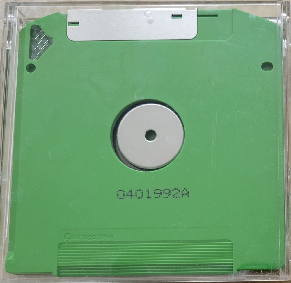 IOMEGA PC100 Zip Disk for Windows and Macintosh, Green