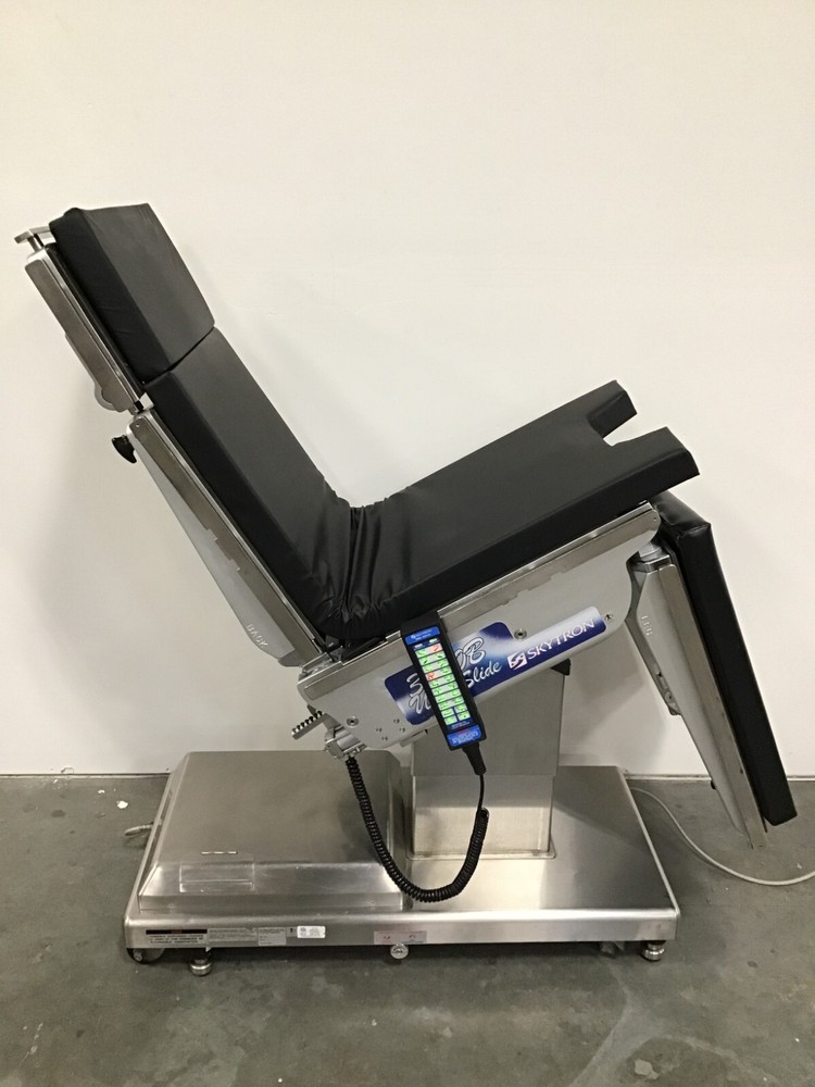 Skytron 3600B Surgical Operating Table with Hand Control