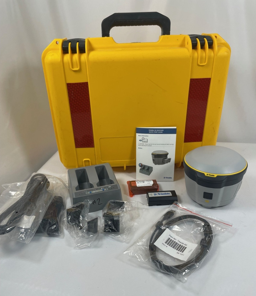 Trimble R2 Receiver - submeter - 220 Channels