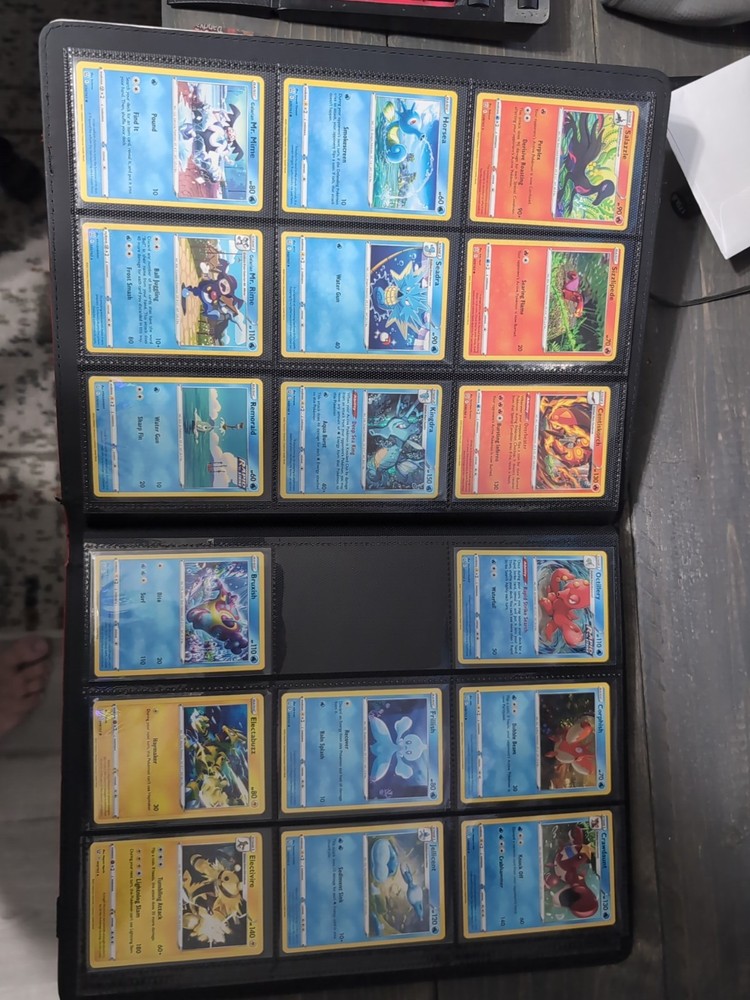 Battle Styles Near Complete Set