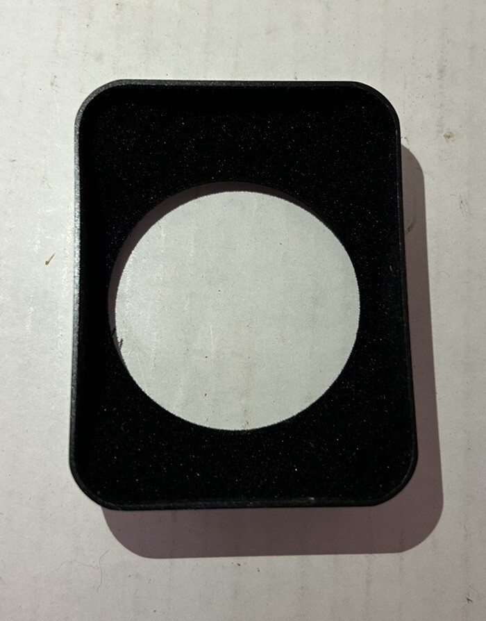 Konica 24mm 26mm Lens Hood & Case