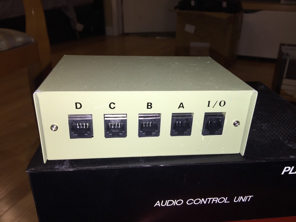 Manual Data Transfer Switch Box Rotary 4-Position 4-Port A/B/C/D