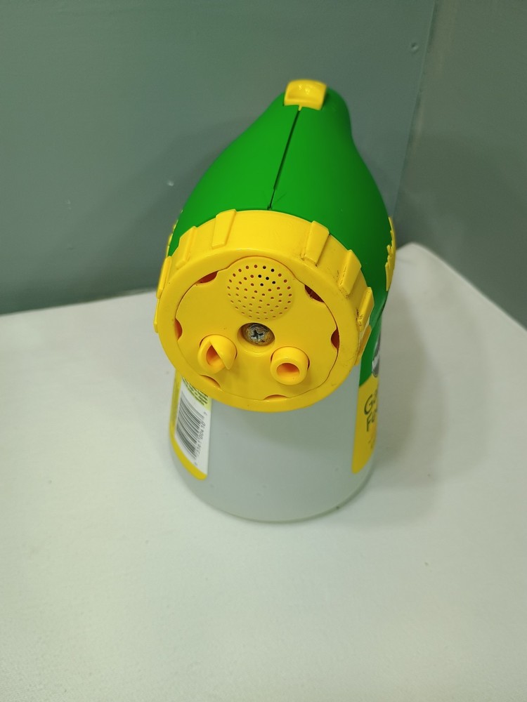 Miracle-Gro Garden Feeder Sprayer Multiple Spray Patterns Improved Trigger
