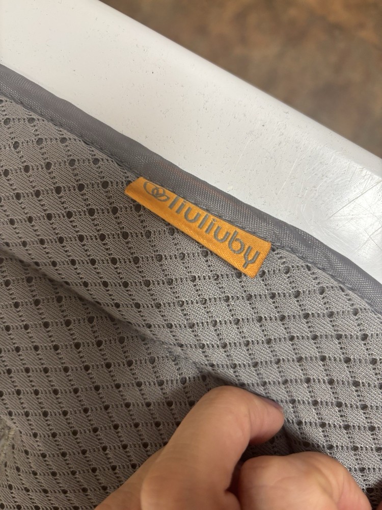 Luiluiby cooling mesh stroller seat insert gray