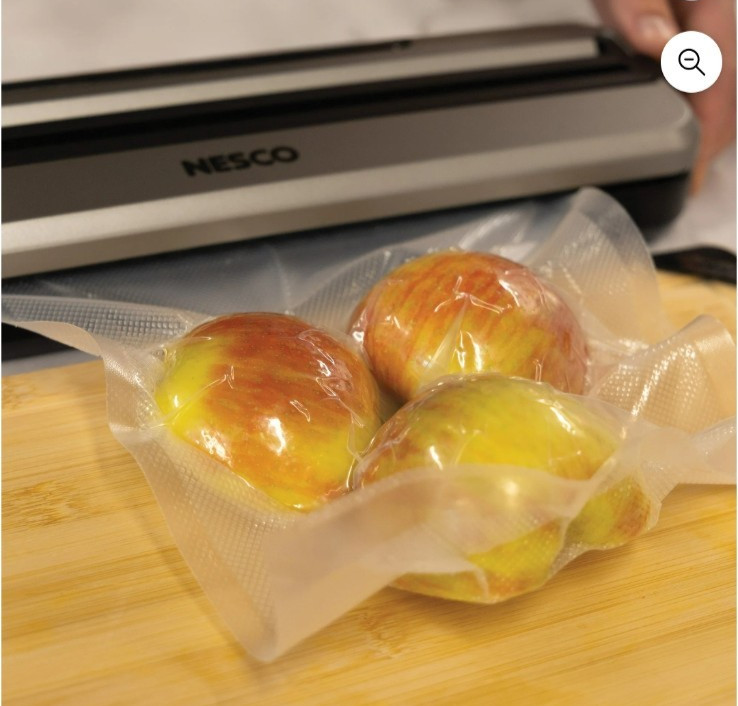 Nesco Space-Saving Vacuum Sealer Machine, Automatic One-Touch Food Sealer...