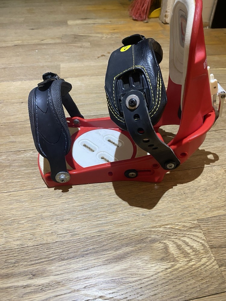 Burton Red And White Custom Snowboard Bindings Size Small