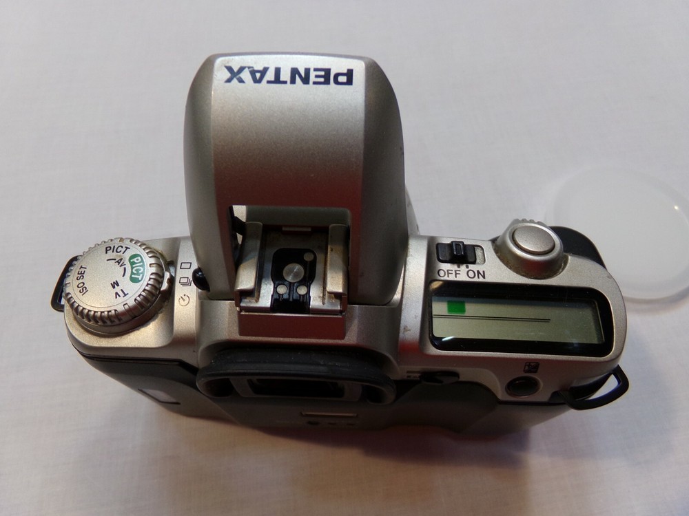 Pentax ZX10 ZX 10 - Camera