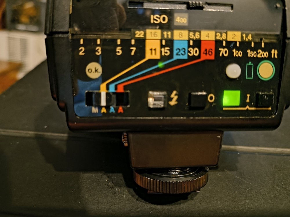 Metz Mecablitz 28 C2 Universal Flash Automatic for Reflex Cameras